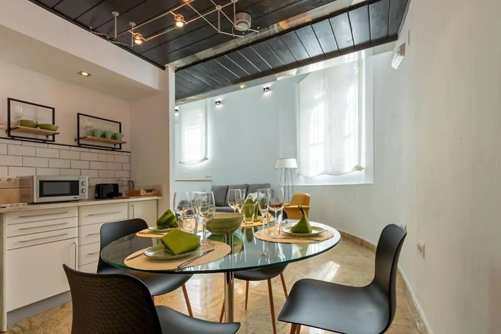 Becas Alameda Duplex By Valcambre Apartment Seville